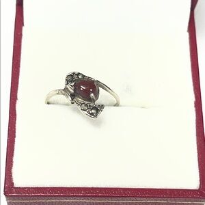 925 Sterling Red Stone & Mercasite Ring Sz 6